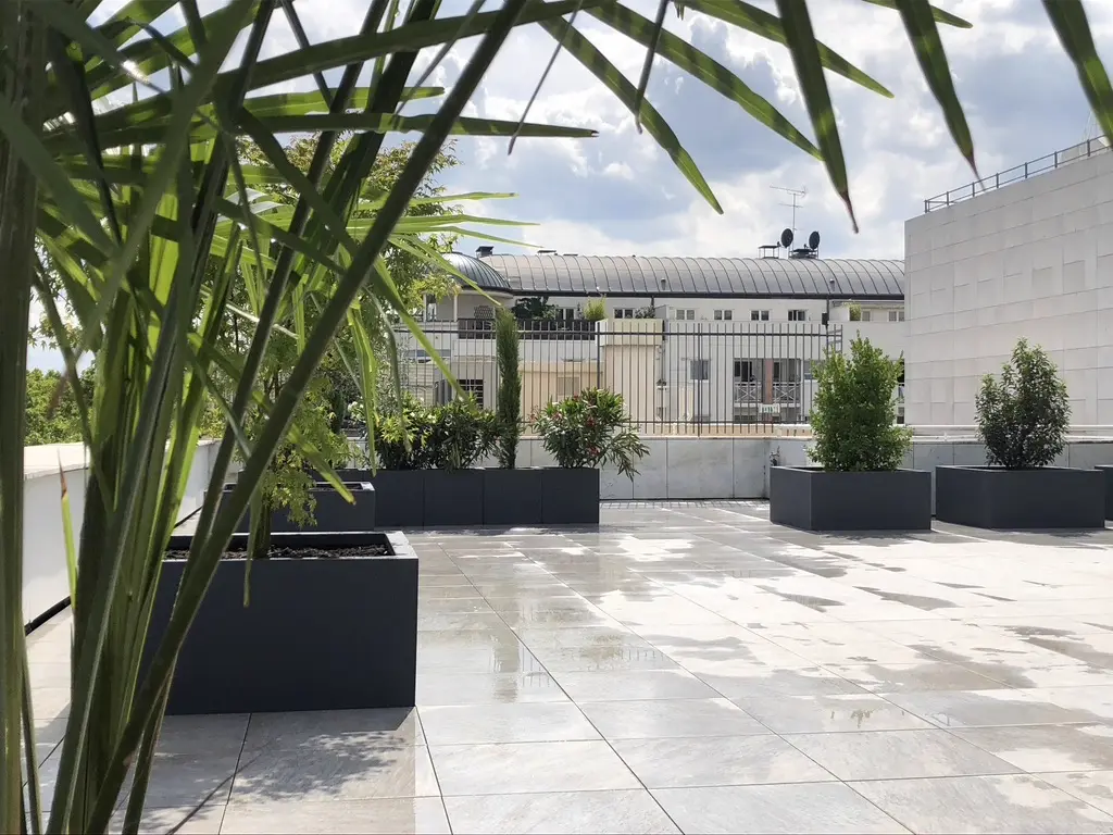 Vue sur Seine — terrasse rooftop végétalisée, G Mon Jardinier